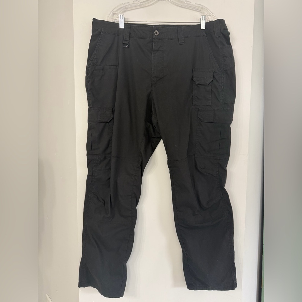 5.11 Tactical Men’s Black Cargo Pants size 42 rugged outdoor workwear comfort